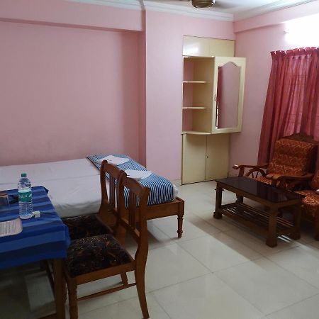 Manjalikulam Tourist Home Thiruvananthapuram Екстер'єр фото