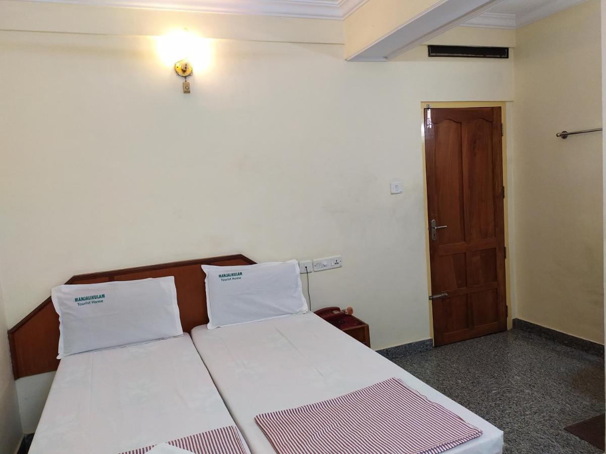 Manjalikulam Tourist Home Thiruvananthapuram Екстер'єр фото