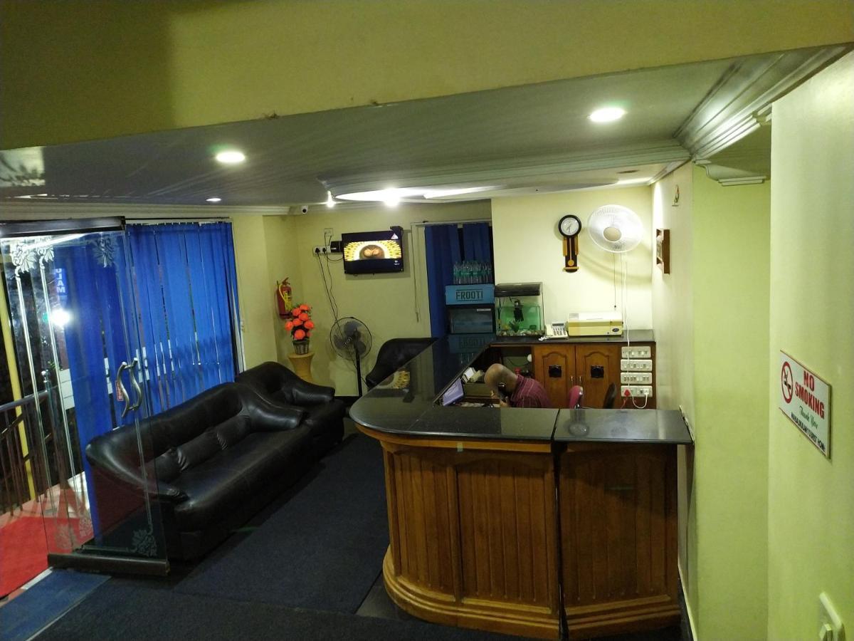 Manjalikulam Tourist Home Thiruvananthapuram Екстер'єр фото