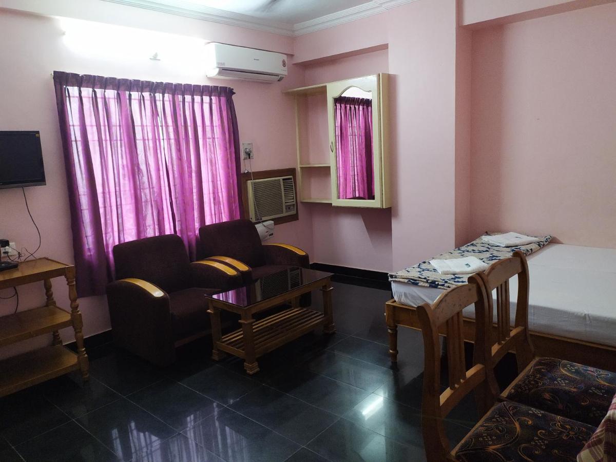 Manjalikulam Tourist Home Thiruvananthapuram Екстер'єр фото